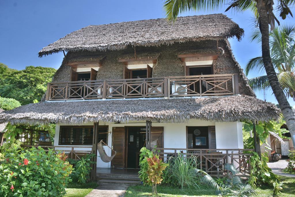 Ylang Hotel Ambondrona  المظهر الخارجي الصورة