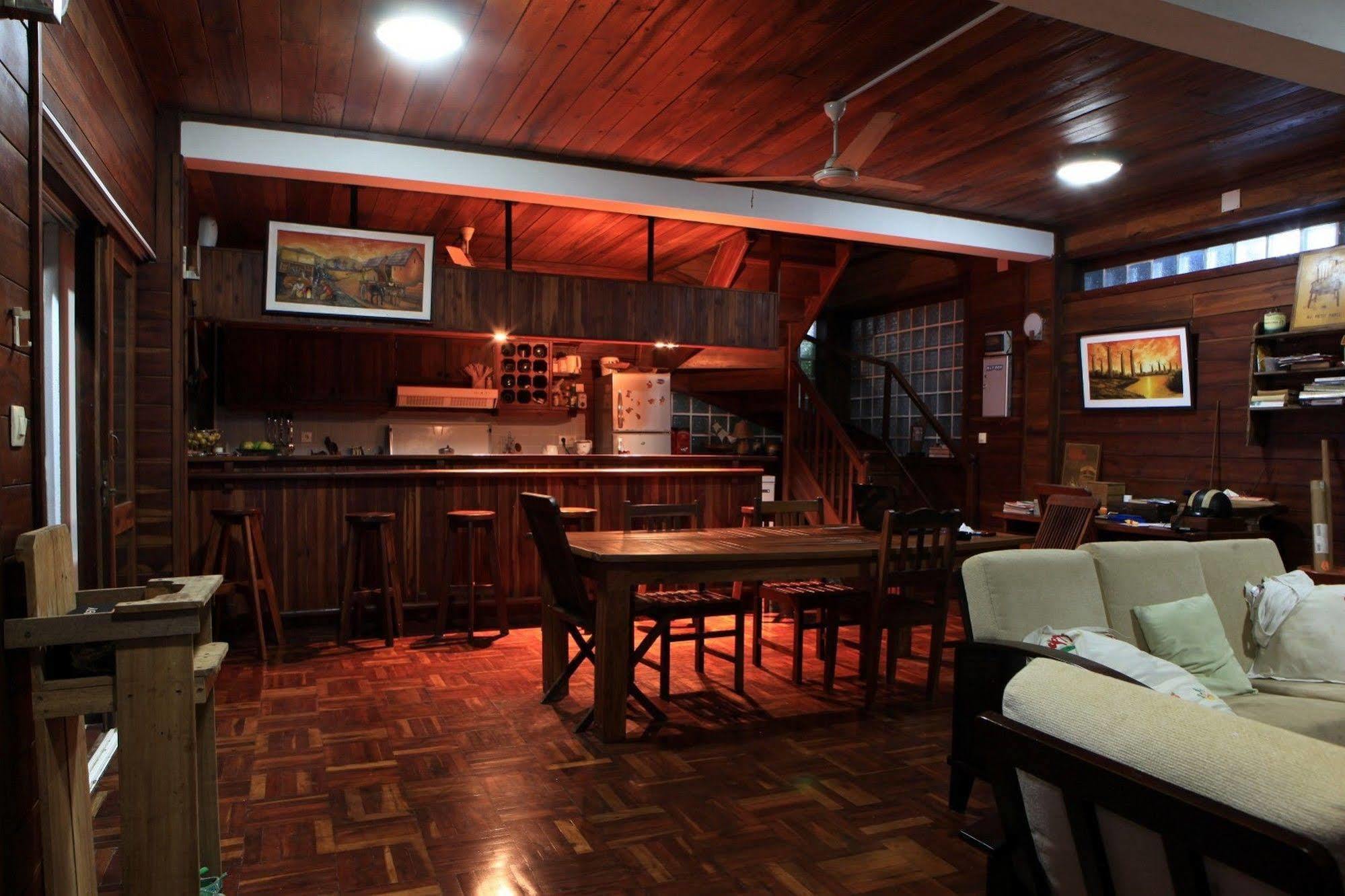 Ylang Hotel Ambondrona  المظهر الخارجي الصورة