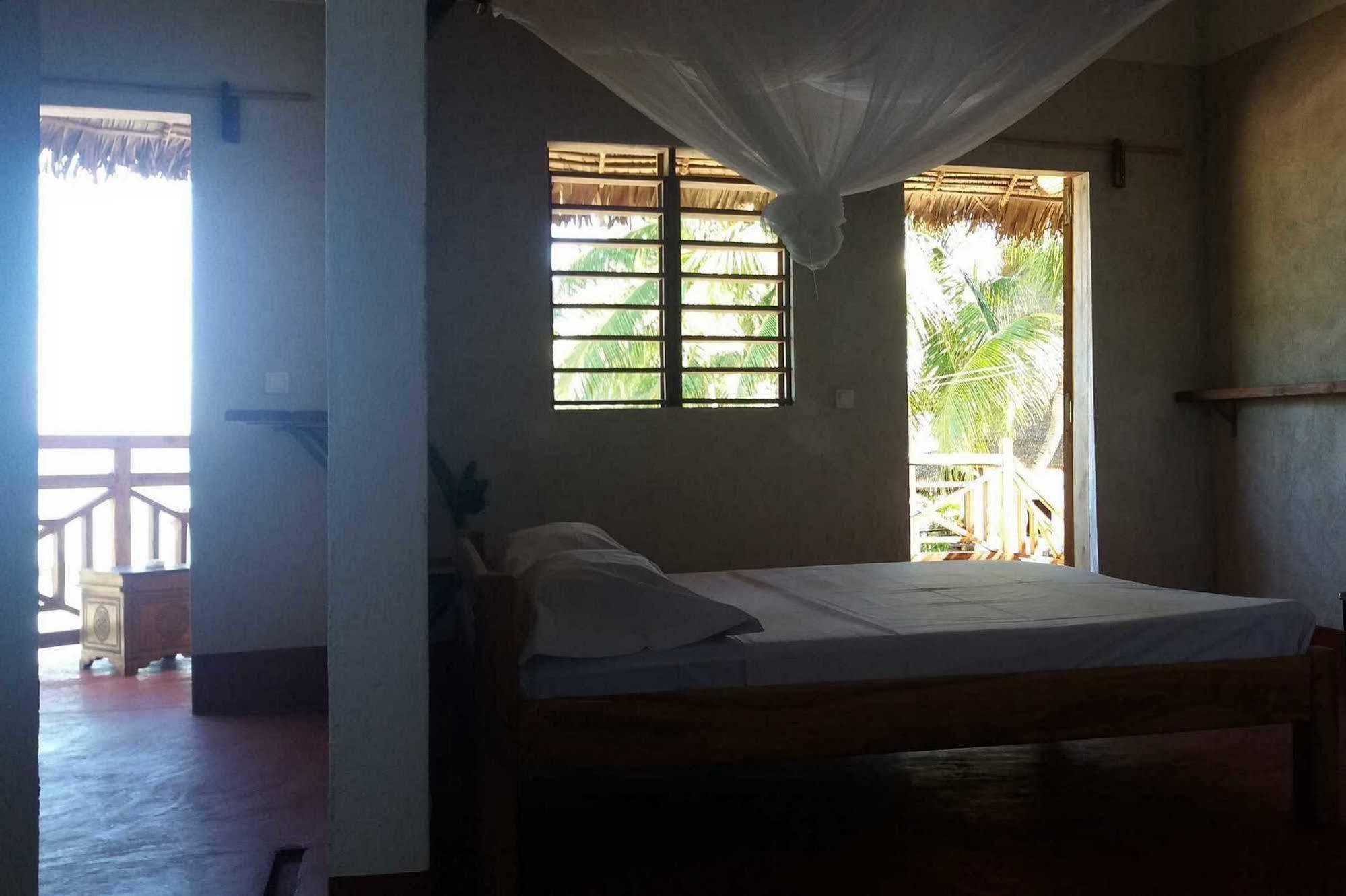 Ylang Hotel Ambondrona  المظهر الخارجي الصورة